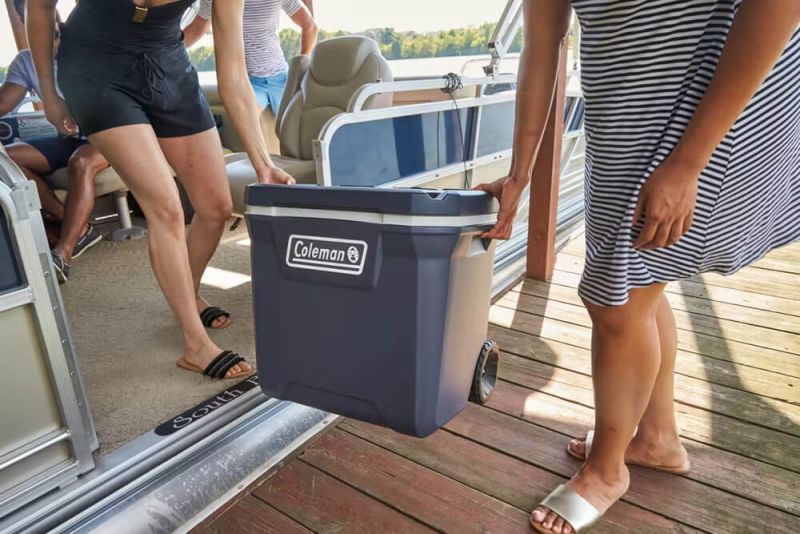 Coleman Xtreme 52 Quart Wheeled Cool Box