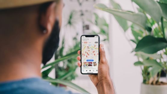 5 Top Backpacking Apps to Download in 2024