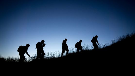 5 Winter Hike Survival Must-Haves