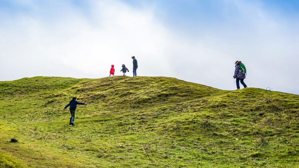 5 Winter Activities for Families in the UK